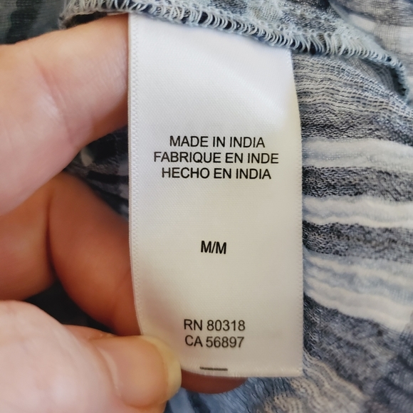 Lucky Brand Plaid Button Down Top Size M NWT *1255 - Picture 4 of 8